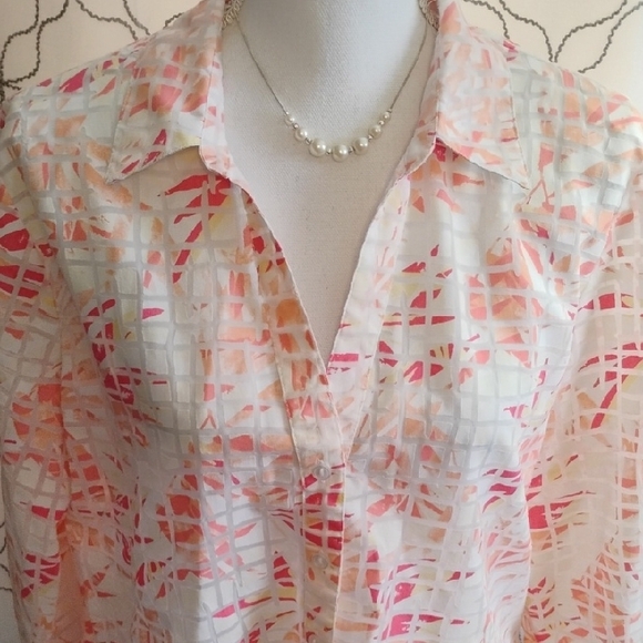 Spring Studio Works Blouse - Picture 2 of 6